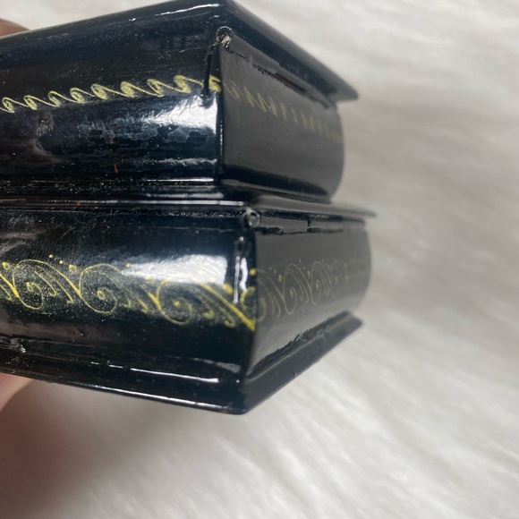 Russian The Firebird Lacquer Small Trinket Box Artist Signed Double Hinged - Picture 12 of 14